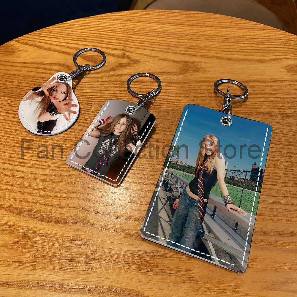 Singer A-Avril Holder Keychain - For Leather Work review and price