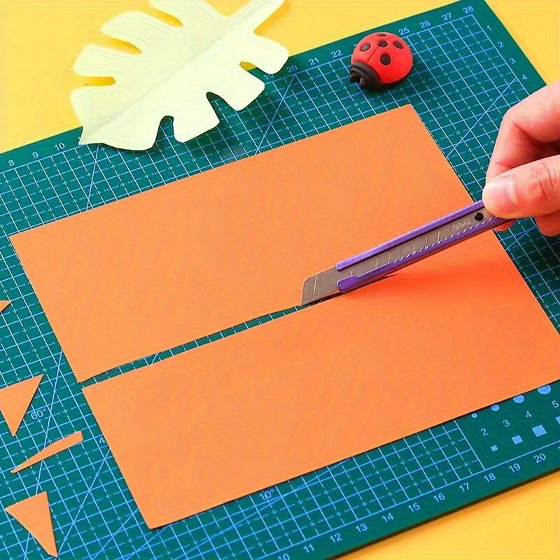 A4 Cutting Mat Workbench Patch - Leatherwork Knives review and price